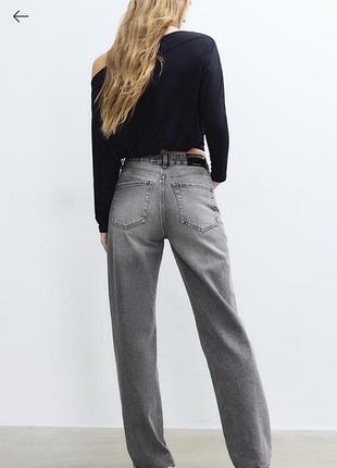 Джинси stradivarius