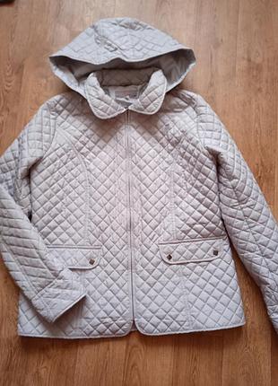Демісезонна  курточка