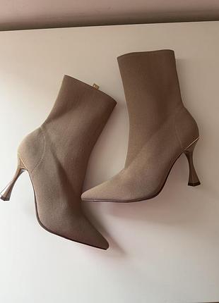 Чоботи черевики жіночі весна осінь