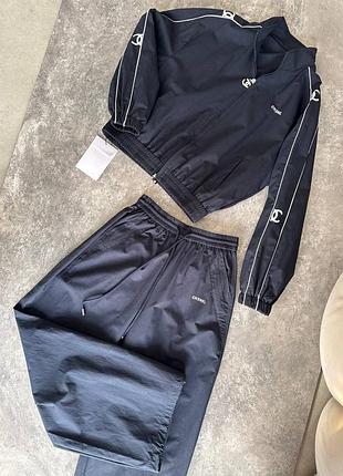 Костюм люкс класу