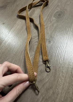 Шкіряний ремінь для сумки