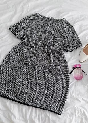 Женское платье