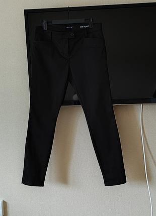 Новые укороченные черные брюки marc o'polo