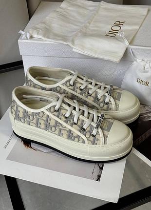 Жіночі кеди