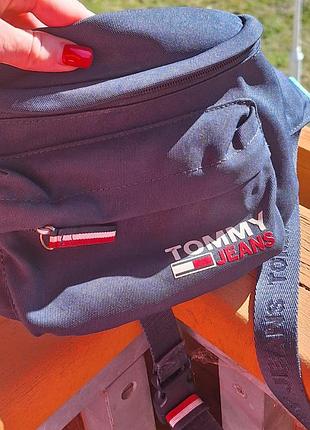 Оригинальная сумка-банана tommy jeans
