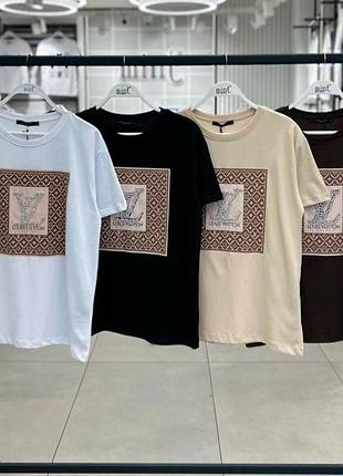 Футболка стильна