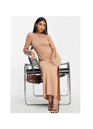 Стильна оригінальна трикотажна сукня на один рукав