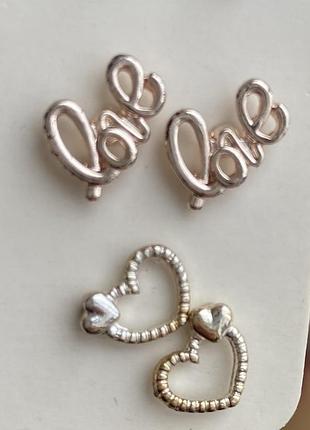 Дві пари сережок з медичної сталі