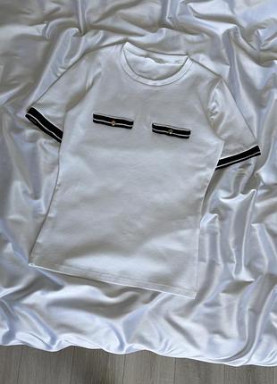 Біла футболка zara