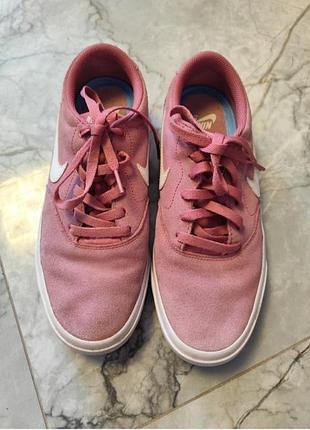 Кеды, кроссовки натуральная замша nike. размер 38