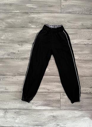 Спортивні штани