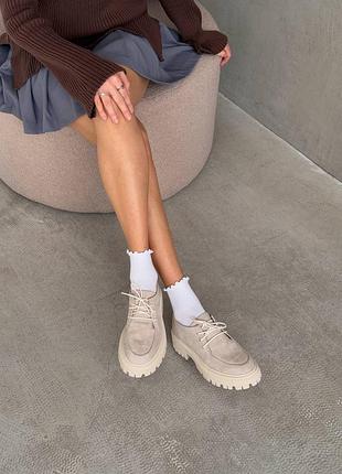 Лофери жіночі