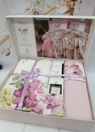 Постільна білизна єврорічна з пледом і парфумами для дому istanbul