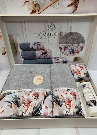 Подарунковий набір рушників la maison з парфумами