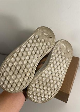 Кросівки дитячі adidas 4