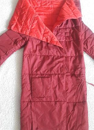 Пальто-одеяло kenzo junior демисезонное двустороннее бордо/красное застежка магниты +шнурок размер 8. стан идеально