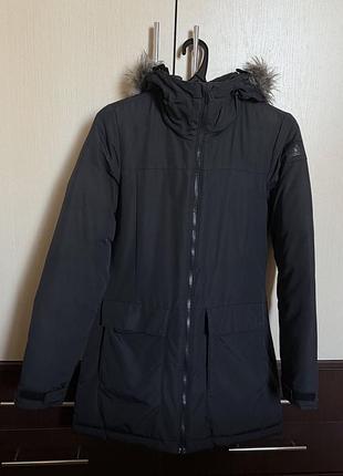 Куртка adidas жіноча