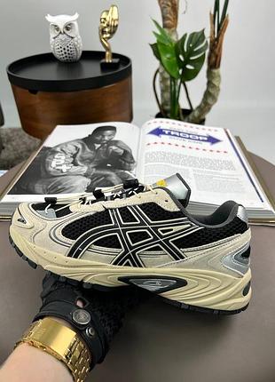 Чоловічі кросівки asics gel-kahana tr v4 beige black