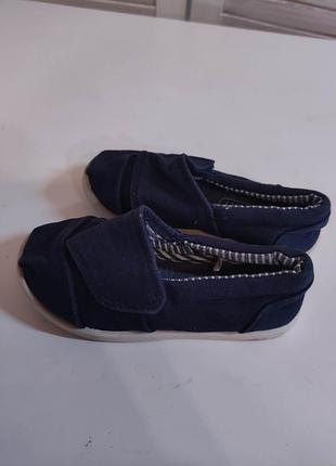 Мокасины фирменные