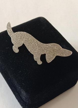 Брошь винтажная собака такса