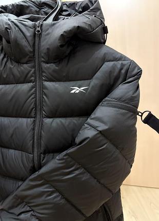 Зимовий пуховик жіночий