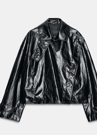 Шкірянка з коміром zara