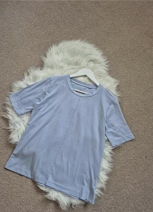 Жіноча футболка