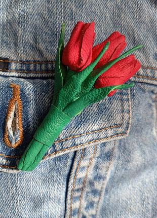 Брошка тюльпани