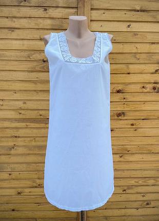 Біла сорочка міді