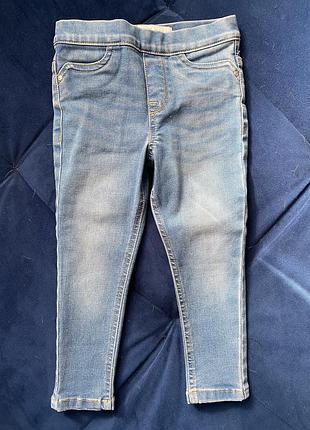 Продам нові джинси на дівчинку