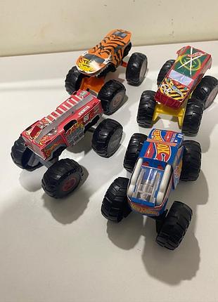 Monster truck в асортименті 8