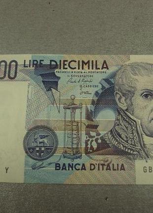 Банкнота 10000 лир 1984 италия №559
