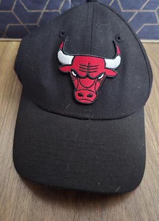 Кепка бейсболка new era chicago bulls