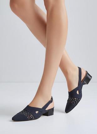 Вінтажні дизайнерські італійські туфлі слінгбек