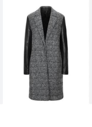 Пальто trussardi