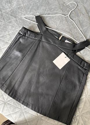 Міні спідниця з екошкіри