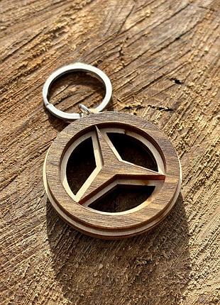 Брелок дерев'яний mercedes-benz