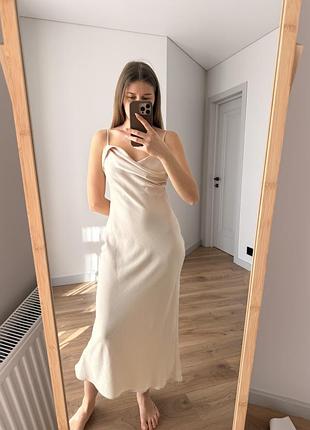 Плаття від zara