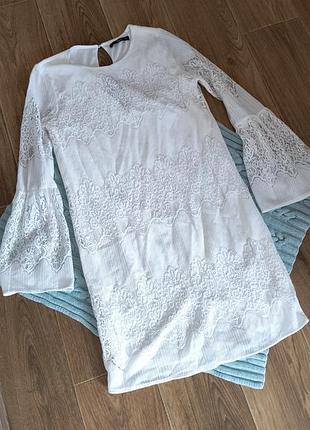 Большой распродаж 🌷 очень красивое платье кружево состояние отличное