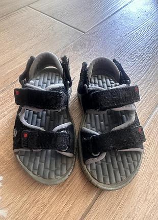 Дитячі босоніжки