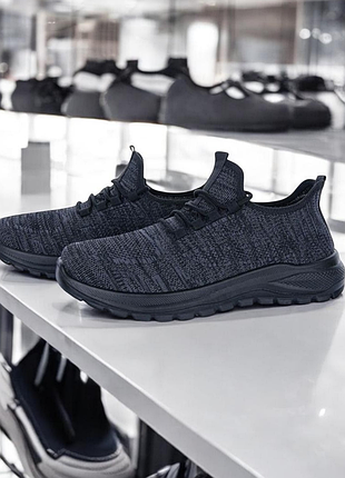 Мужские кроссовки