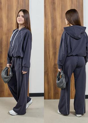 Гарний костюм