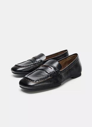 Шкіряні лофери з квадратним носком zara