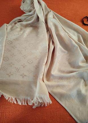 Louis vuitton шаль полонтин
