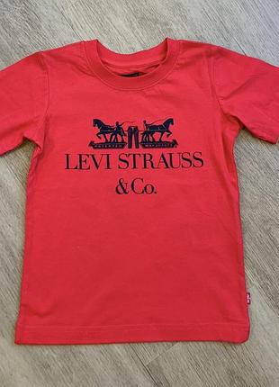 Нова футболка levi's 3-4 роки 2