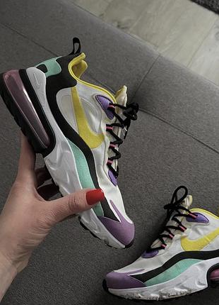 Стильні легкі кросівки nike ais 270