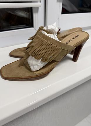 Босоніжки,мюлі pierre cardin