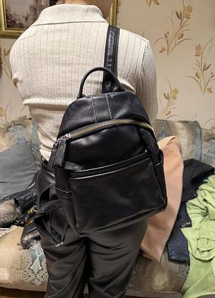 Жіночий рюкзак