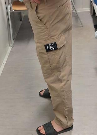 Чоловічі брюки штани