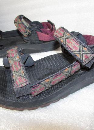 Босоніжки, сандалі дорогий бренд~merrell~ р 36